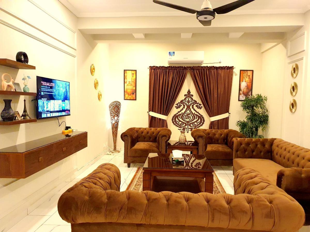 Executive Apartments In Bahria Heights Равалпинди Екстериор снимка