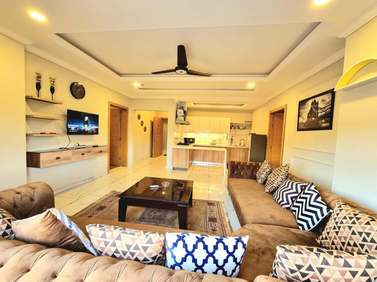 Executive Apartments In Bahria Heights Равалпинди Екстериор снимка