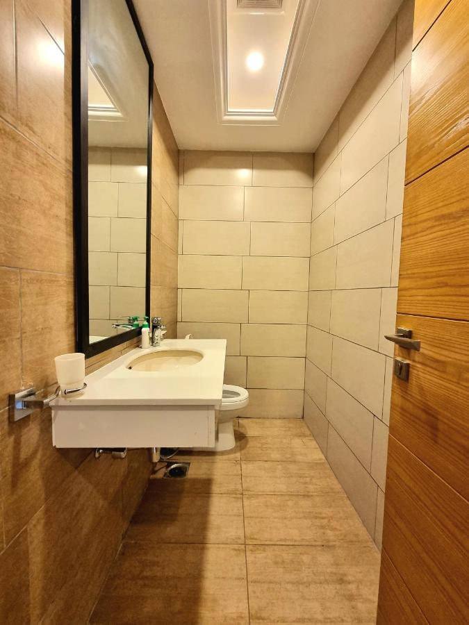 Executive Apartments In Bahria Heights Равалпинди Екстериор снимка