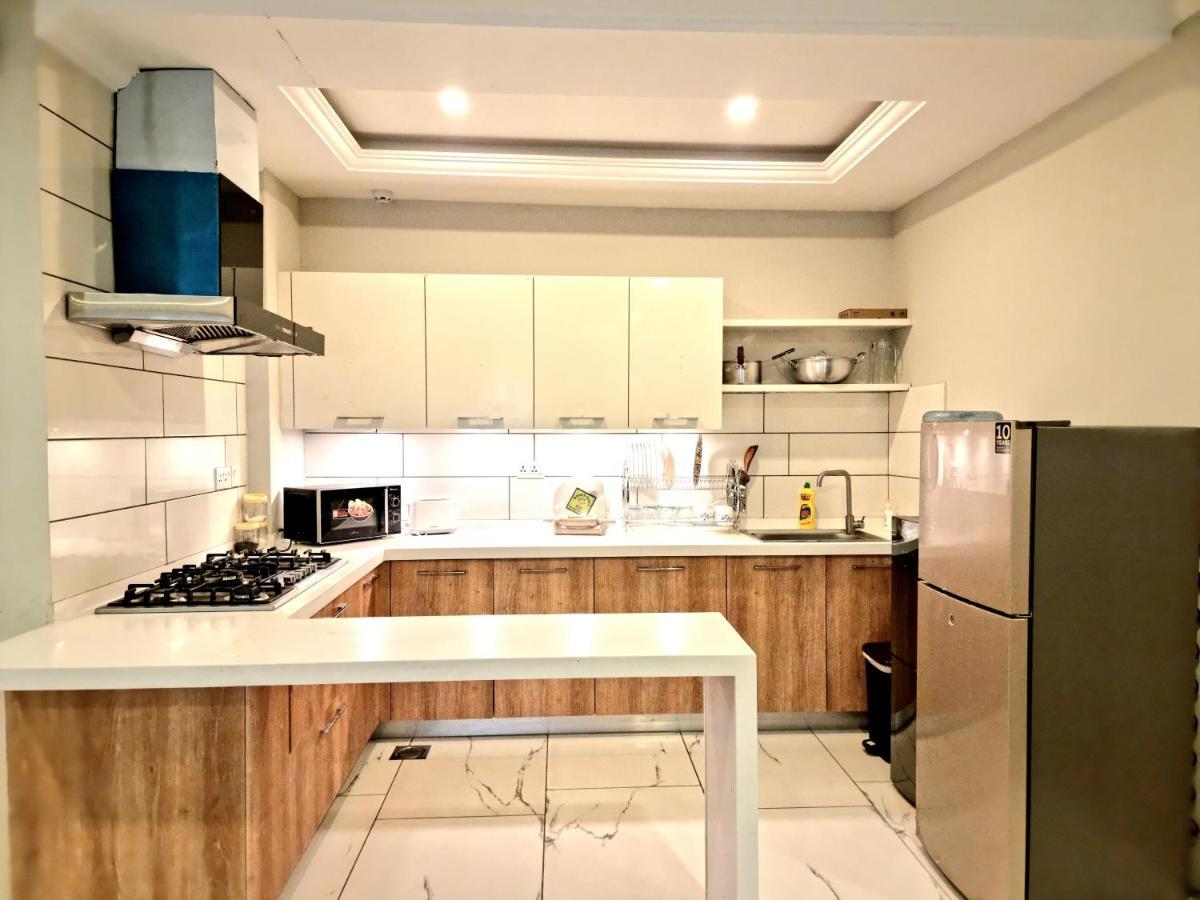 Executive Apartments In Bahria Heights Равалпинди Екстериор снимка